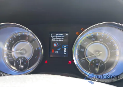 2013 Chrysler 300 Motown z USA, uszkodzony, nr VIN 2C3CCAAG5DH530184